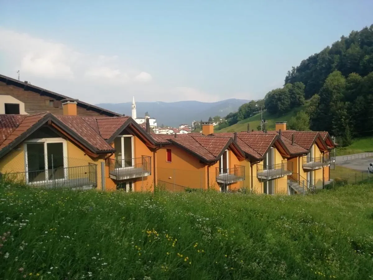 Residence Tana - Via Pasubio Enego 0*,  Italia